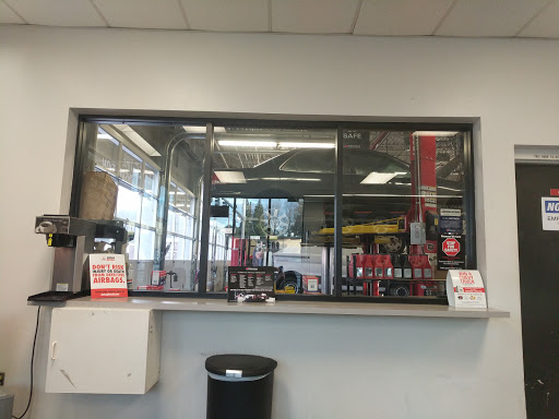 Tire Shop «Firestone Complete Auto Care», reviews and photos, 10522 SE 82nd Ave, Happy Valley, OR 97086, USA