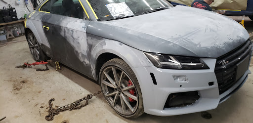 Auto Body Shop «C & F Auto Custom & Frame», reviews and photos, 14 E St, Lowell, MA 01851, USA