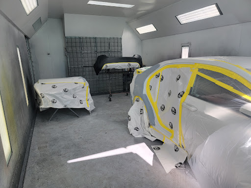 New Smile Auto Body image