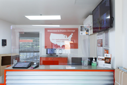 Self-Storage Facility «Public Storage», reviews and photos, 400 Fort Salonga Rd, Northport, NY 11768, USA