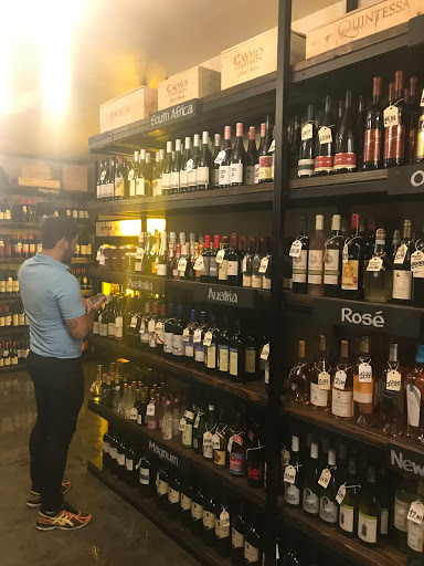 Wine Store «Adega Wine & Spirits», reviews and photos, 31-25 Ditmars Blvd, Queens, NY 11105, USA