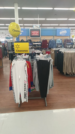 Discount Store «Walmart», reviews and photos, 2291 N 2nd St, Millville, NJ 08332, USA