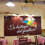 Photo n°1 de l'avis de Debora.' fait le 08/09/2018 à 16:57 sur le  La Bottega Del Giullare à Narni