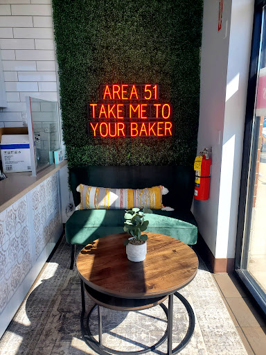 Cupcake Shop «Smallcakes: A Cupcakery of Naperville», reviews and photos, 115 E Ogden Ave #119, Naperville, IL 60563, USA