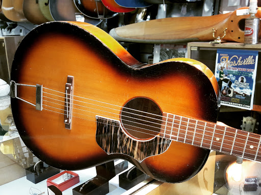 Pawn Shop «Parkway Jewelry and Loan Pawn Shop», reviews and photos, 4006 W Plano Pkwy, Plano, TX 75093, USA