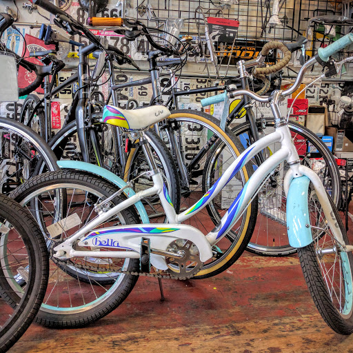 Bicycle Store «Freewheel Bike Shop», reviews and photos, 1920 Hayes St, San Francisco, CA 94117, USA