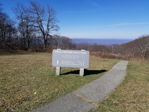 Apple Orchard Falls Trailhead