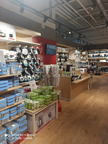 Budapest, Pólus Center, Szentmihályi út 131, 1152