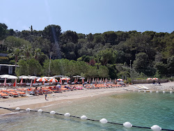 Geçerli Plaj'in fotoğrafı kısmen tatil bölgesi