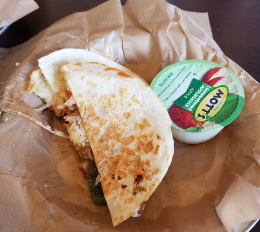 Mexican Restaurant «QDOBA Mexican Eats», reviews and photos, 1831 Blankenbaker Pkwy, Jeffersontown, KY 40299, USA