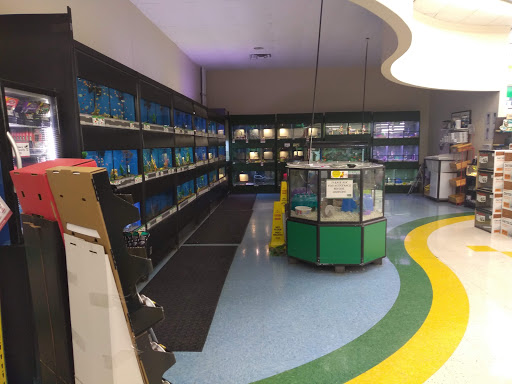 Pet Supply Store «Pet Supplies Plus», reviews and photos, 3820 Milan Rd, Sandusky, OH 44870, USA
