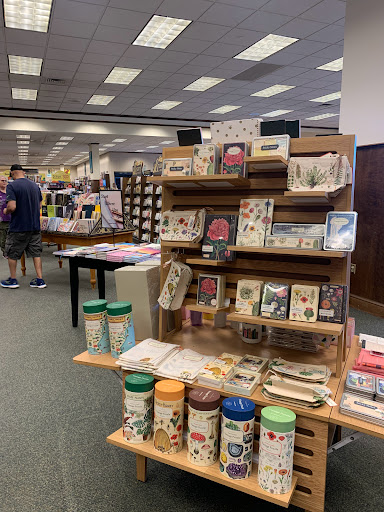 Book Store «Barnes & Noble», reviews and photos, 300 Andover Park W, Tukwila, WA 98188, USA