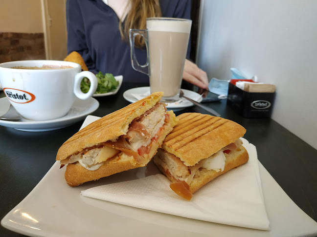 Cafe Montalbano tipico italiano - Durham