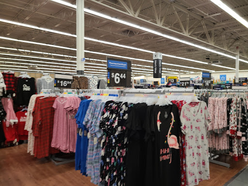Discount Store «Walmart», reviews and photos, 2901 Riley Fuzzel Rd, Spring, TX 77386, USA