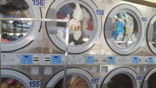 Laundromat «H & Z Laundry», reviews and photos, 6597 Roosevelt Blvd, Philadelphia, PA 19149, USA