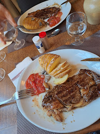 Plats et boissons du Restaurant Lou Castel à Nages - n°2