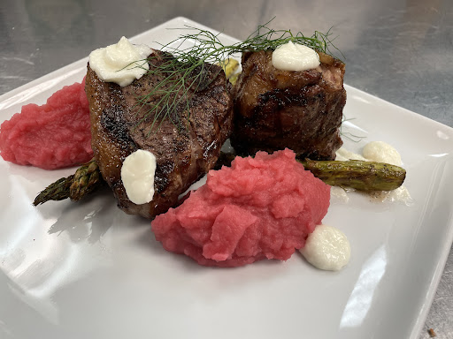 Bar «Meridian Restaurant & Bar», reviews and photos, 5694 N Meridian St, Indianapolis, IN 46208, USA