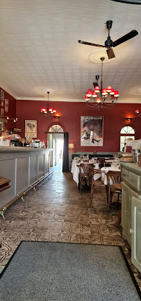 Atmosphère du Restaurant français Café de la Poste à Goult - n°19