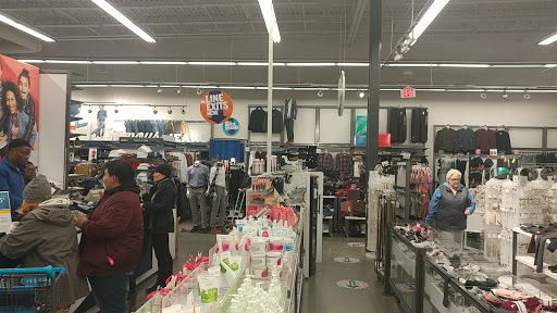 Clothing Store «Old Navy», reviews and photos, 14706 Baltimore Ave, Laurel, MD 20707, USA