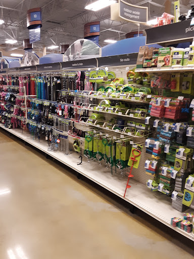Pet Supply Store «PetSmart», reviews and photos, 1929 Scenic Hwy N, Snellville, GA 30078, USA