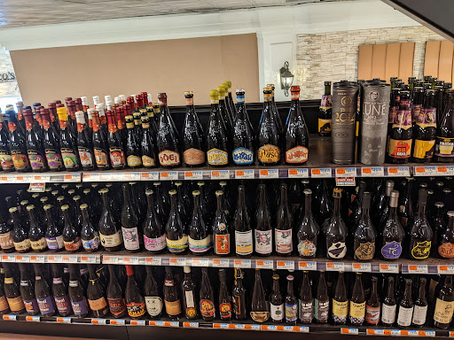 Grocery Store «DeCicco & Sons», reviews and photos, 17 Maple Ave, Armonk, NY 10504, USA