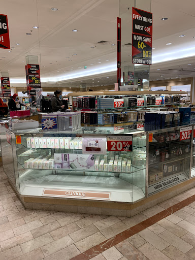 Department Store «Lord & Taylor», reviews and photos, 9629 Carousel Center, Syracuse, NY 13290, USA