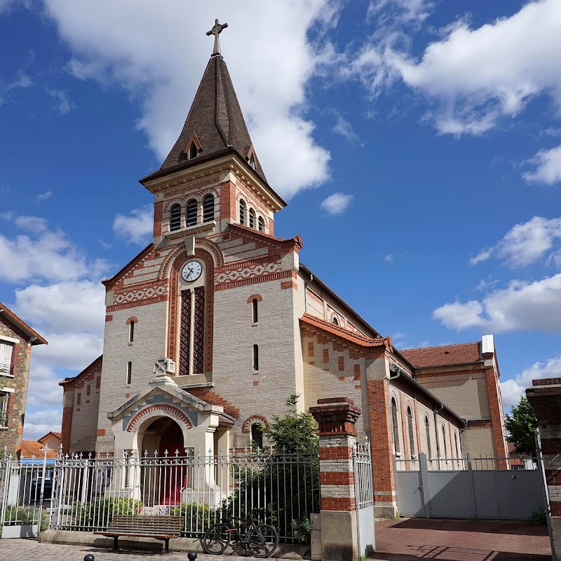 Église Notre Dame du Sacré-Cœur de Charentonneau Maisons-Alfort