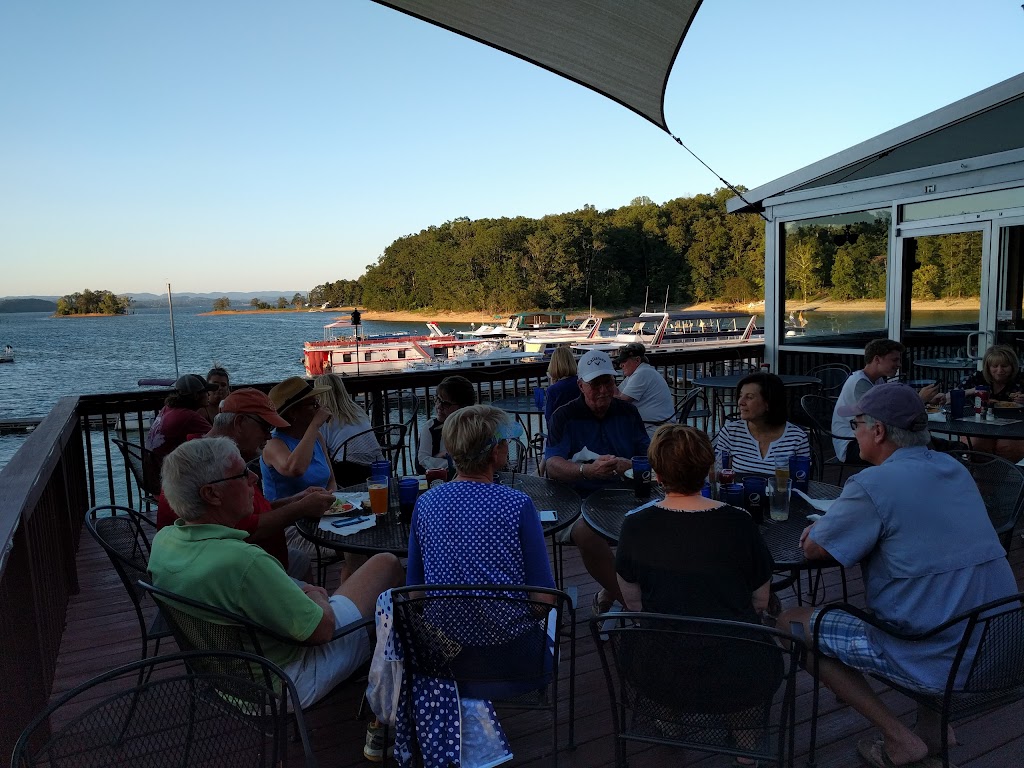 Off The Hook Lakeside Bar And Grille 37760