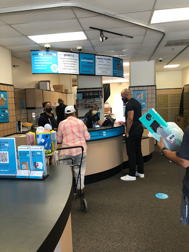 Shipping and Mailing Service «The UPS Store», reviews and photos, 227 Sandy Springs Pl D-103, Sandy Springs, GA 30328, USA