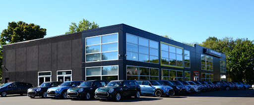 Car Dealer «MINI of Fairfield County», reviews and photos, 154 Post Rd, Darien, CT 06820, USA