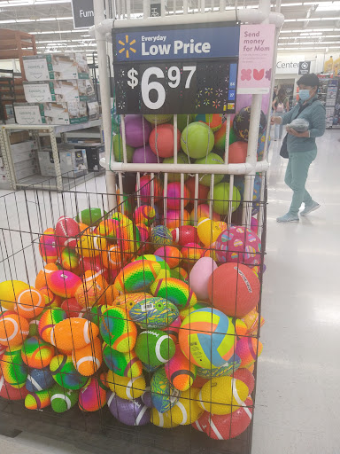 Walmart Supercenter image