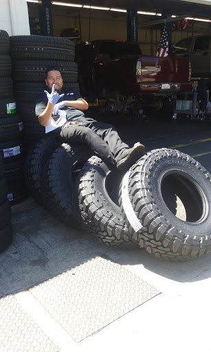 Cali Streets Tires