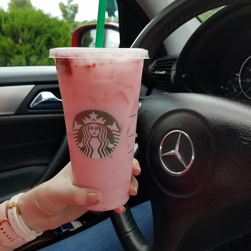 Coffee Shop «Starbucks», reviews and photos, 875 Nashville Pike, Gallatin, TN 37066, USA