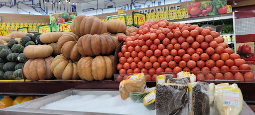 Mexican Grocery Store «Fiesta Market», reviews and photos, 939 E Irving Park Rd, Streamwood, IL 60107, USA