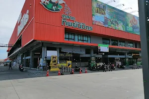 Thip Nimit Market image