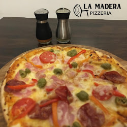 La Madera Pizzeria