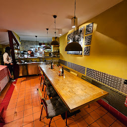 Photo n°56 de RESTAURANT LE FOUR POP. PIZZERIA AU FEU DE BOIS à La Ciotat ()