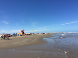 Photo de Praia do Cassino avec rivage droit, long
