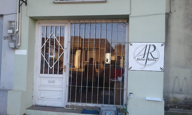 Atelier Reloba Escuela de Maquillaje - Tienda de pinturas