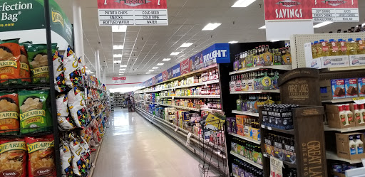 Grocery Store «Apples Grocery Store», reviews and photos, 4100 Ivanhoe Ave, Sheffield Lake, OH 44054, USA