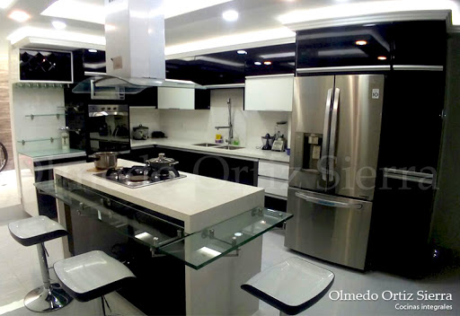 Olmedo Ortiz Sierra integrated kitchens