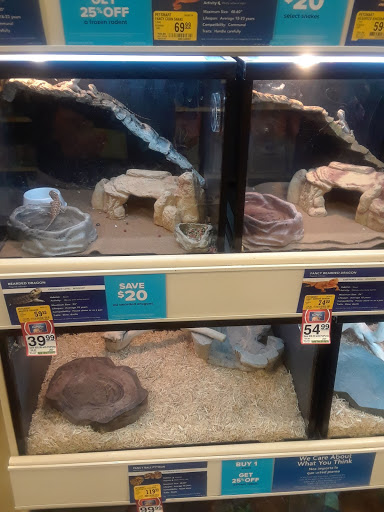 Pet Supply Store «PetSmart», reviews and photos, 2828 Campus Pkwy, Riverside, CA 92507, USA