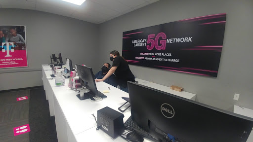Cell Phone Store «Sprint Store», reviews and photos, 13785 Rogers Dr #102, Rogers, MN 55374, USA