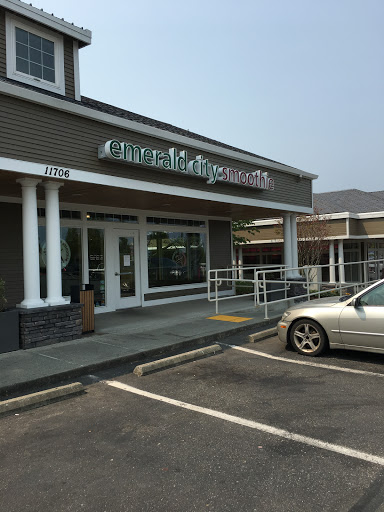 Harbour Pointe Shopping Center, 11706 Mukilteo Speedway, Mukilteo, WA 98275, USA, 