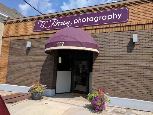 TL Brown Photography, LLC