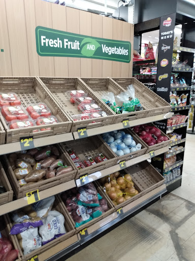 Home Goods Store «Dollar General», reviews and photos, 1522 W 9th St, Mt Carmel, IL 62863, USA