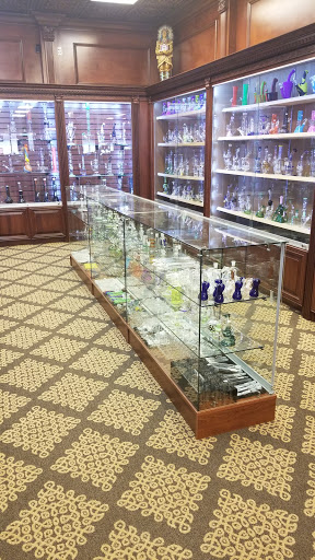 Tobacco Shop «Smokers Planet», reviews and photos, 1495 W 14 Mile Rd, Madison Heights, MI 48071, USA