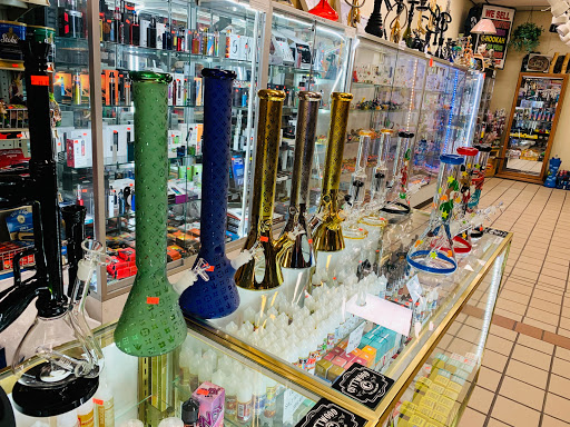 Tobacco Shop «Vape N Tobacco», reviews and photos, 58 East St, Plainville, CT 06062, USA