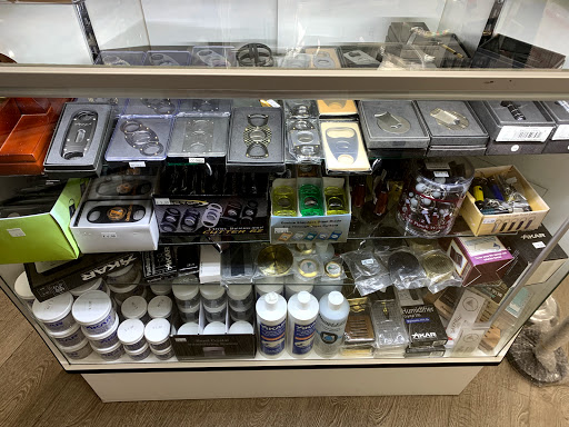 Tobacco Shop «Laguna Smoke Shop», reviews and photos, 24741 Alicia Pkwy e, Laguna Hills, CA 92653, USA