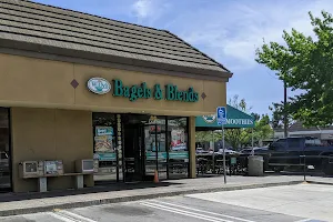 Willy's Bagels & Blends image